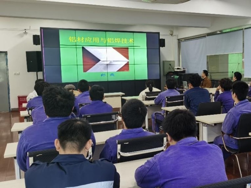 船舶工程学院举办“铝材应用与铝焊技术”专题讲座